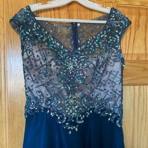 Navy sparkly prom dress